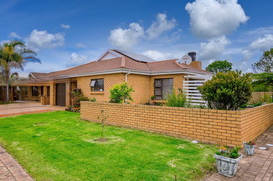 2 Bedroom Property for Sale in George East Western Cape